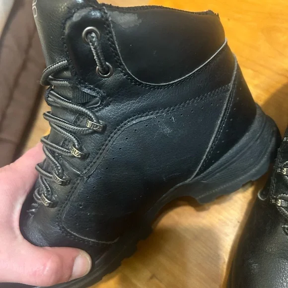 Sz6 Fila high-tops, like new! - Picture 4 of 12